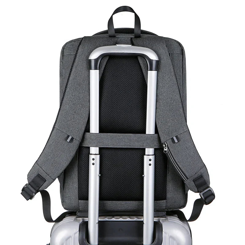 Mochila Executiva Impermeável - Porta USB e Trava TSA