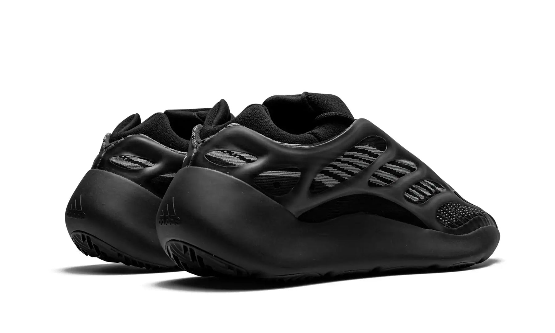 Tênis Adidas Yeezy 700 v3 'Alvah' - H67799