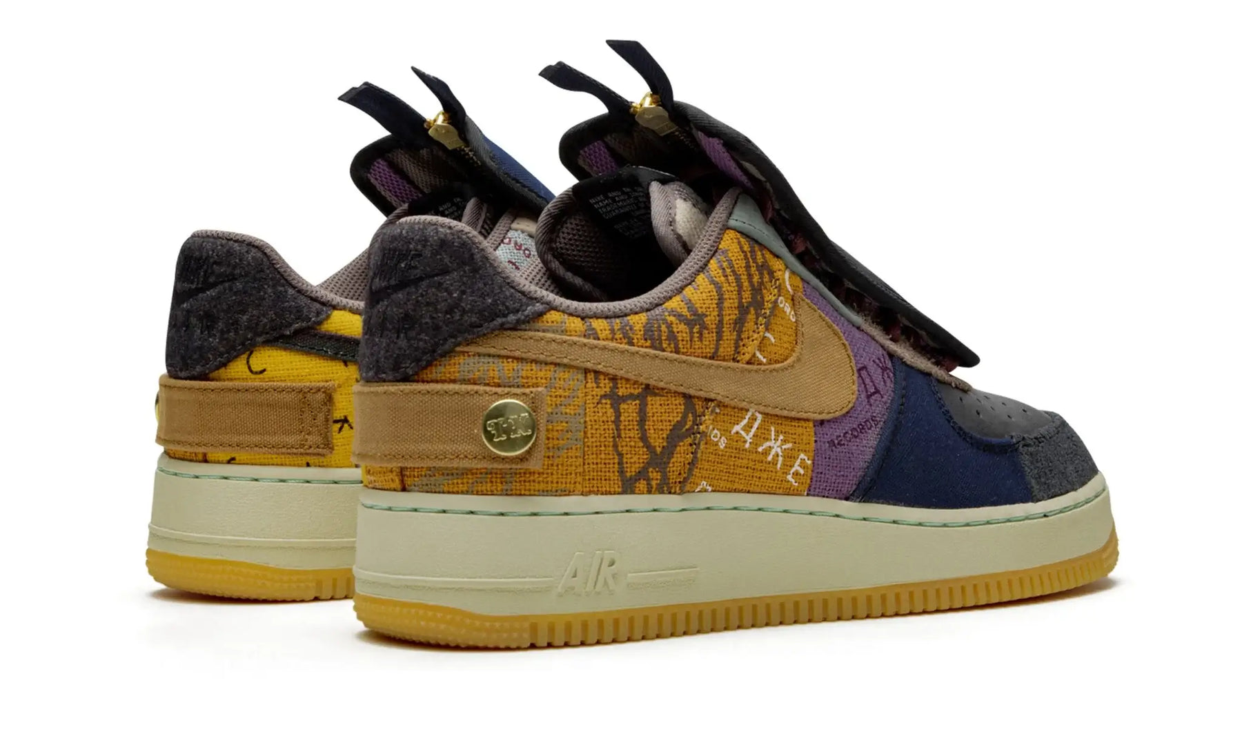 Tênis Air Force 1 x Travis Scott "Cactus Jack" - CN2405-900
