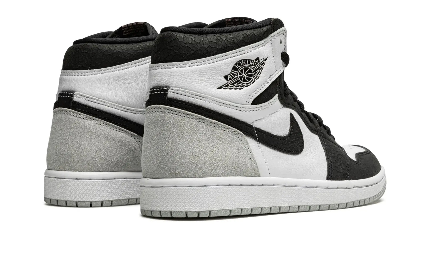 Tênis Air Jordan 1 High "Stage Haze" Cinza / Preto - 555088-108