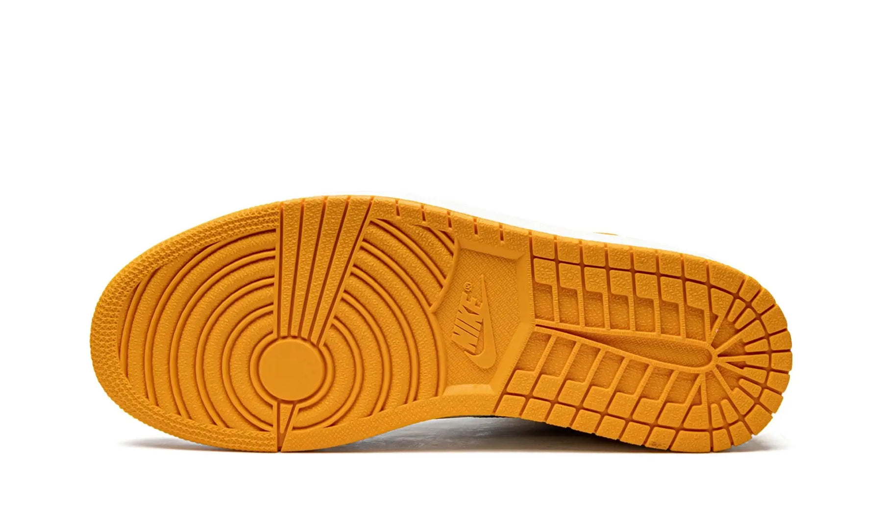 Tênis Air Jordan 1 High "Taxi Yellow" Amarelo / Preto - 555088-711