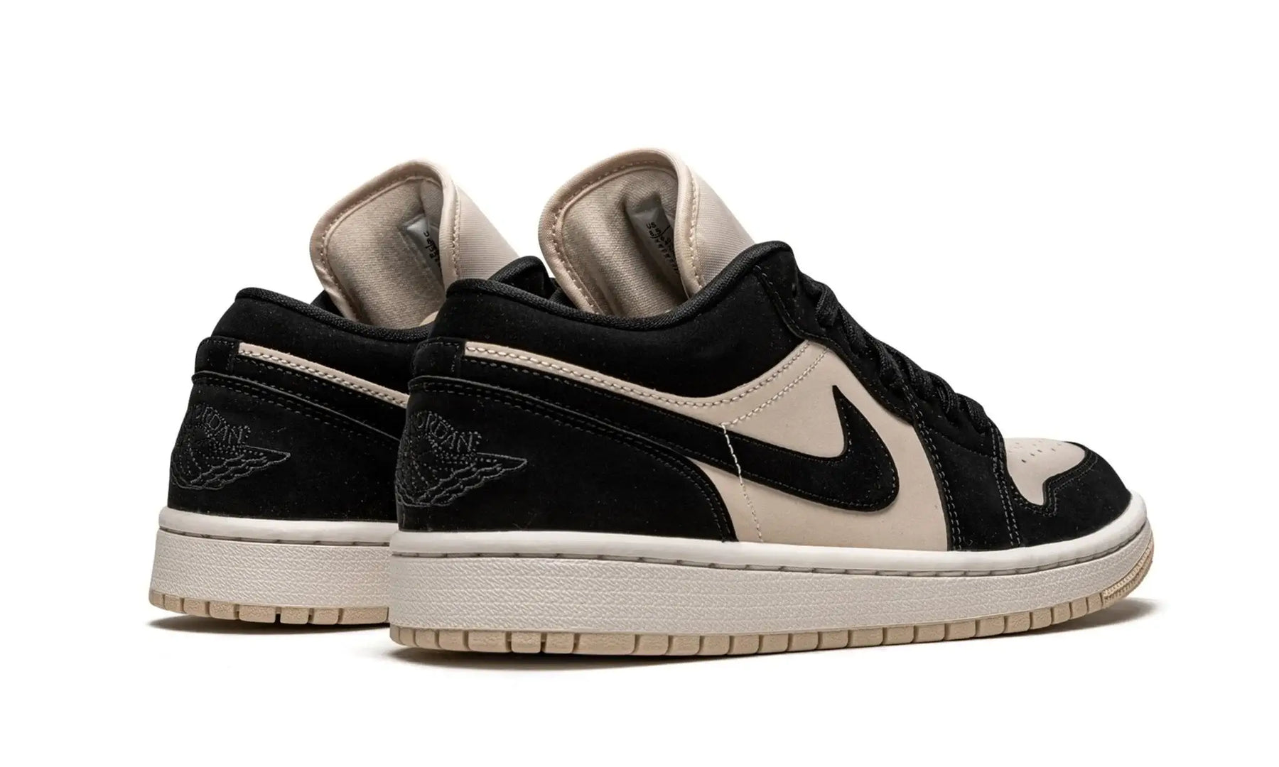 Tênis Air jordan 1 Low Feminino "Guava Ice" Bege / Preto - DC0774-003