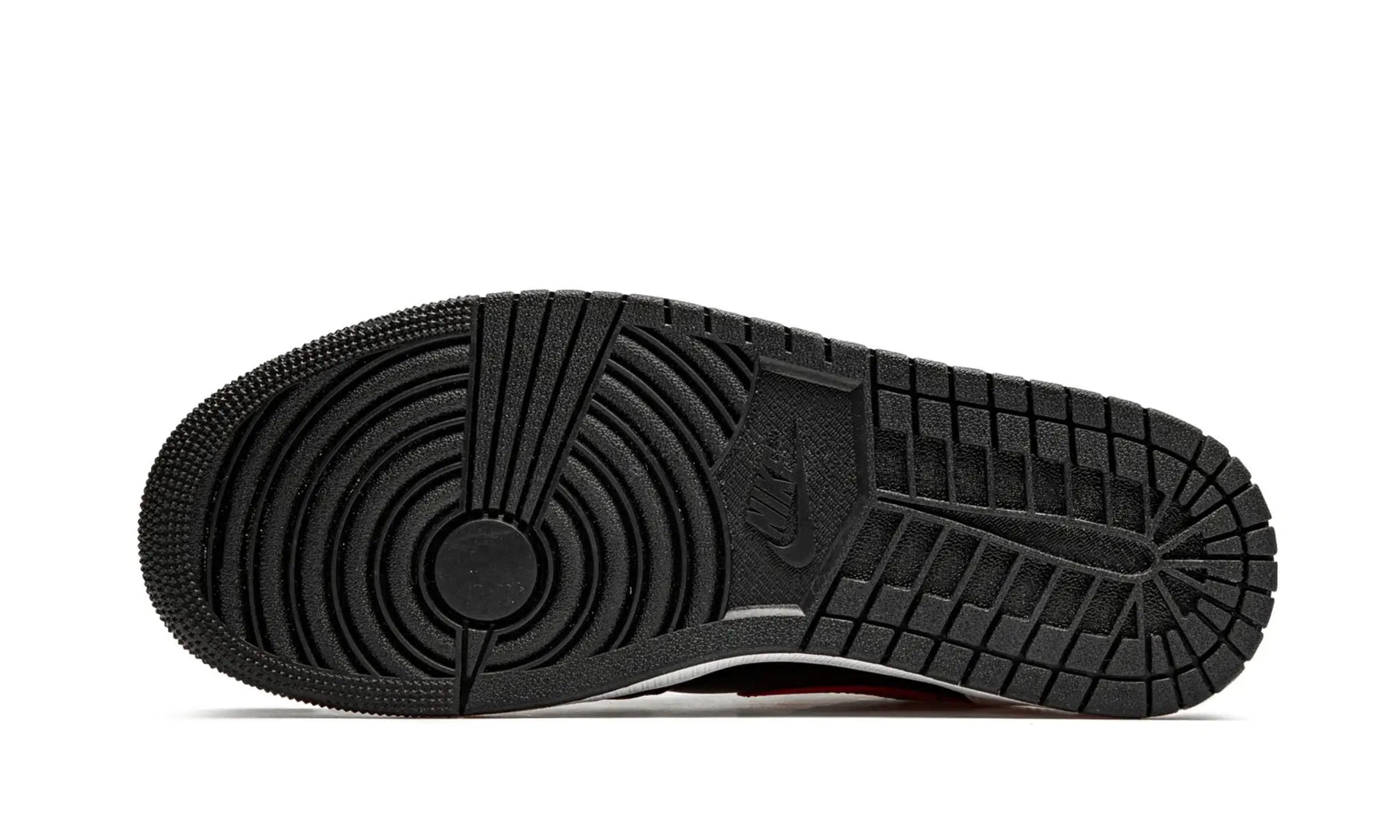 Tênis Air Jordan 1 Mid "Chile Red" - 554724-075
