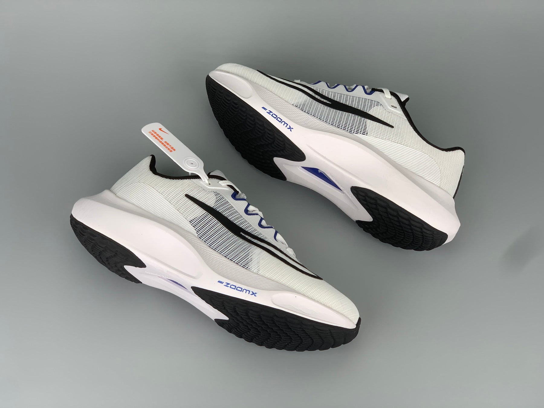 Nike Air ZoomX Fly 5 - Branco/Preto/Azul