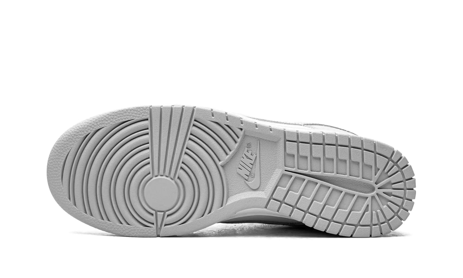 Tênis Nike Dunk Low "Grey Fog" Cinza - DD1391-103