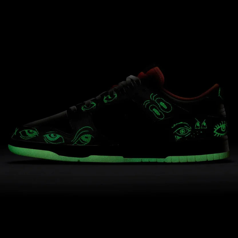Tênis Nike Dunk Low Feminino "Halloween Fluorescent" - DO3806-100