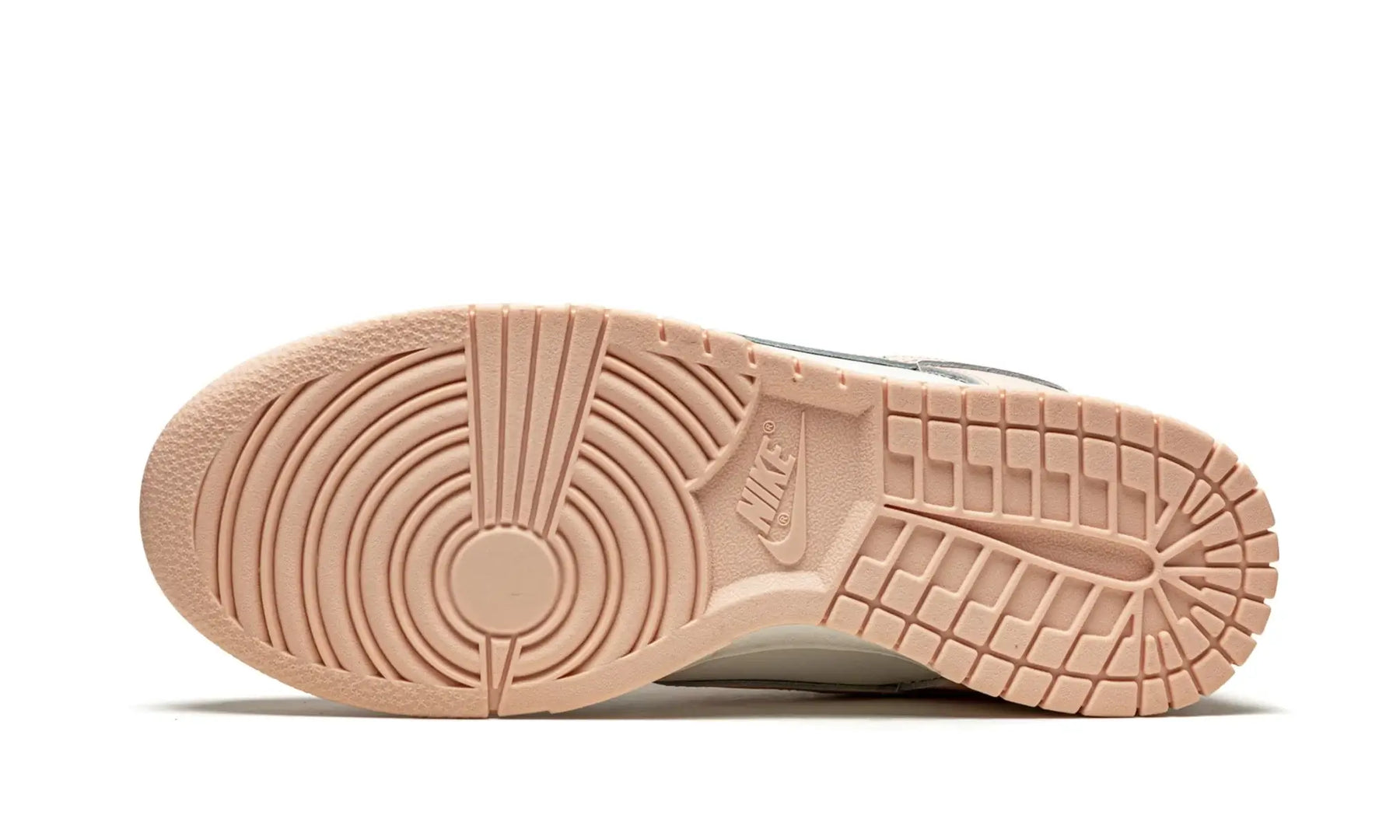 Tênis Nike Dunk Low Feminino "Orange Pearl" Rosa - DD1503-102