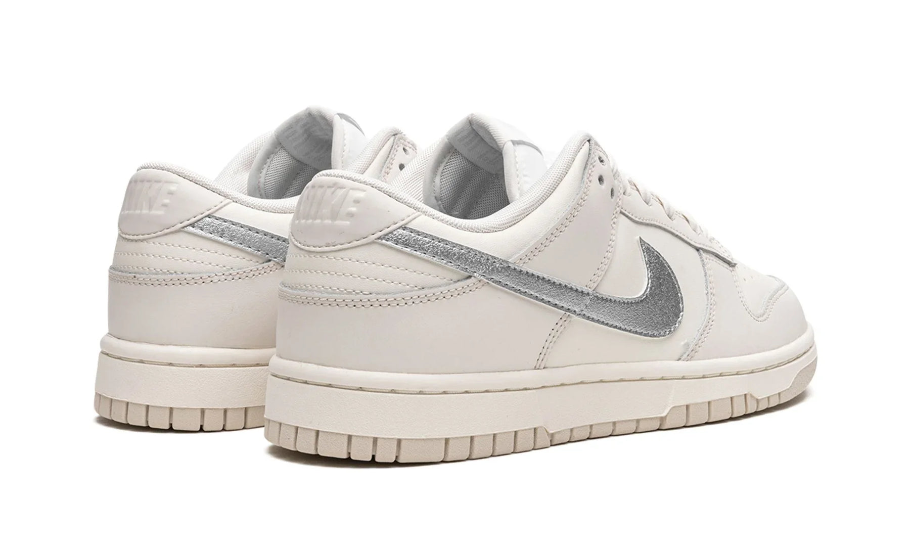 Tênis Nike Dunk Low Feminino "Oxygen Purple" Roxo / Lilás - DX5930-100
