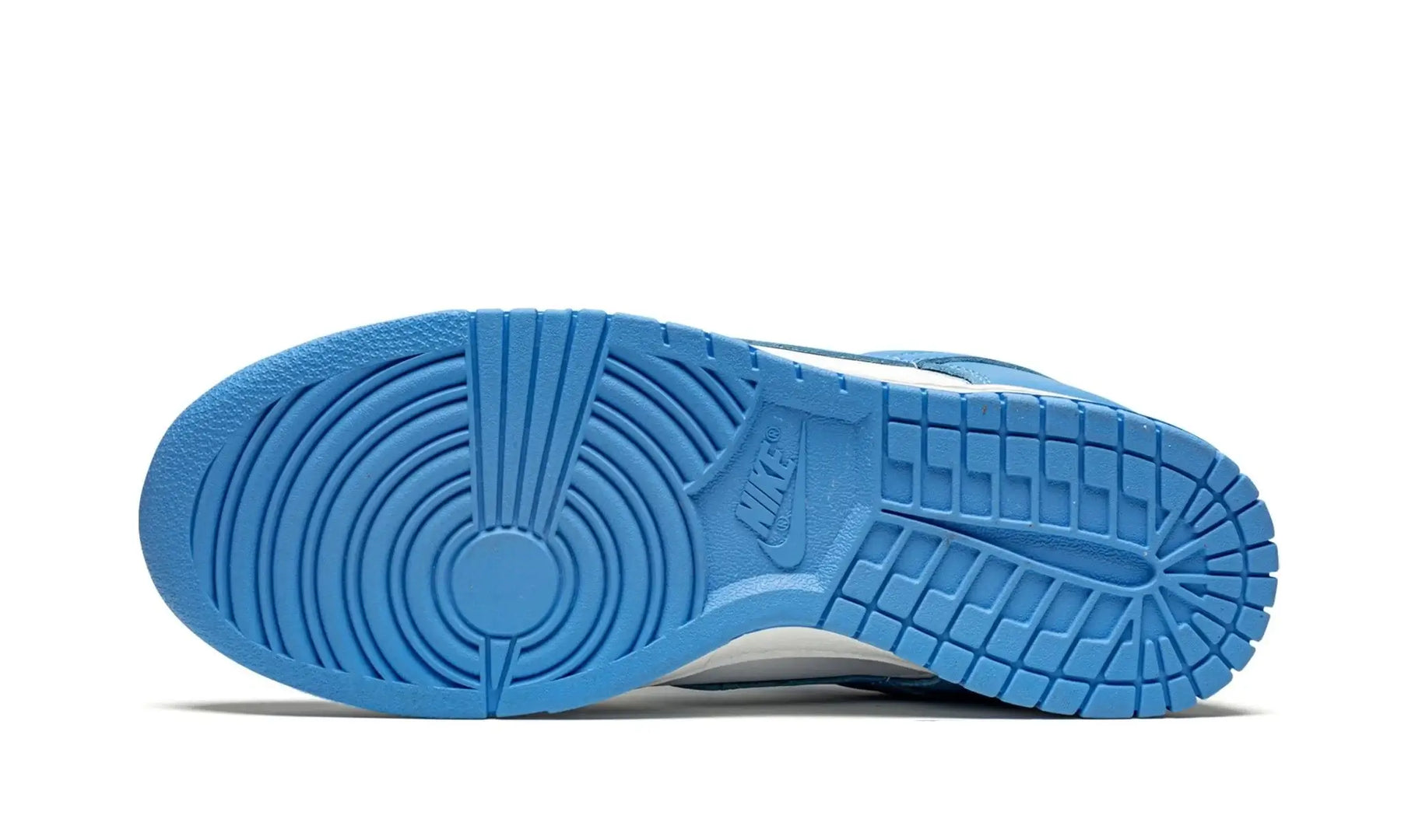 Tênis Nike Dunk Low "University Blue" Azul / Branco - DD1391-102