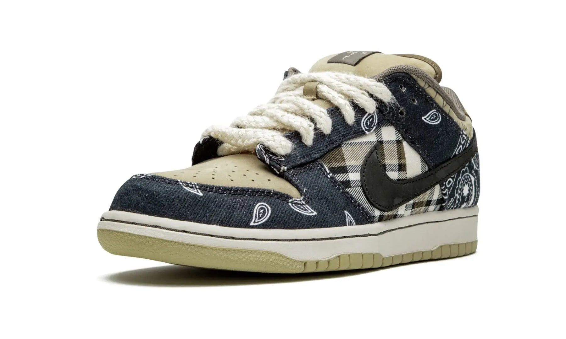 Tênis Nike Dunk Low SB x Travis Scott "Cactus Jack" - CT5053-001