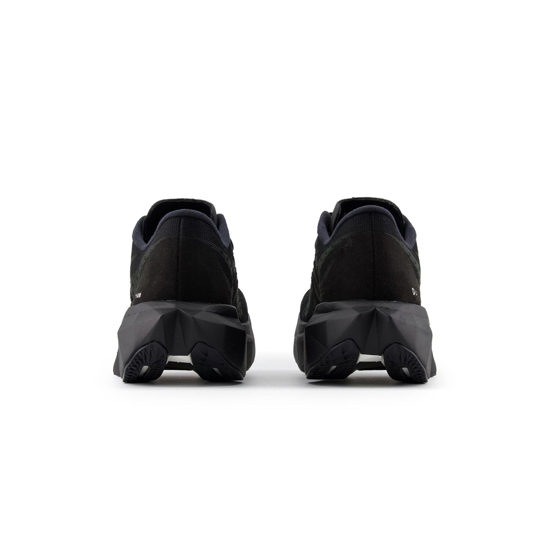 Tênis New Balance Fuelcell Supercomp Elite V4 x District Vision 'Black' Preto - MRCELDV4