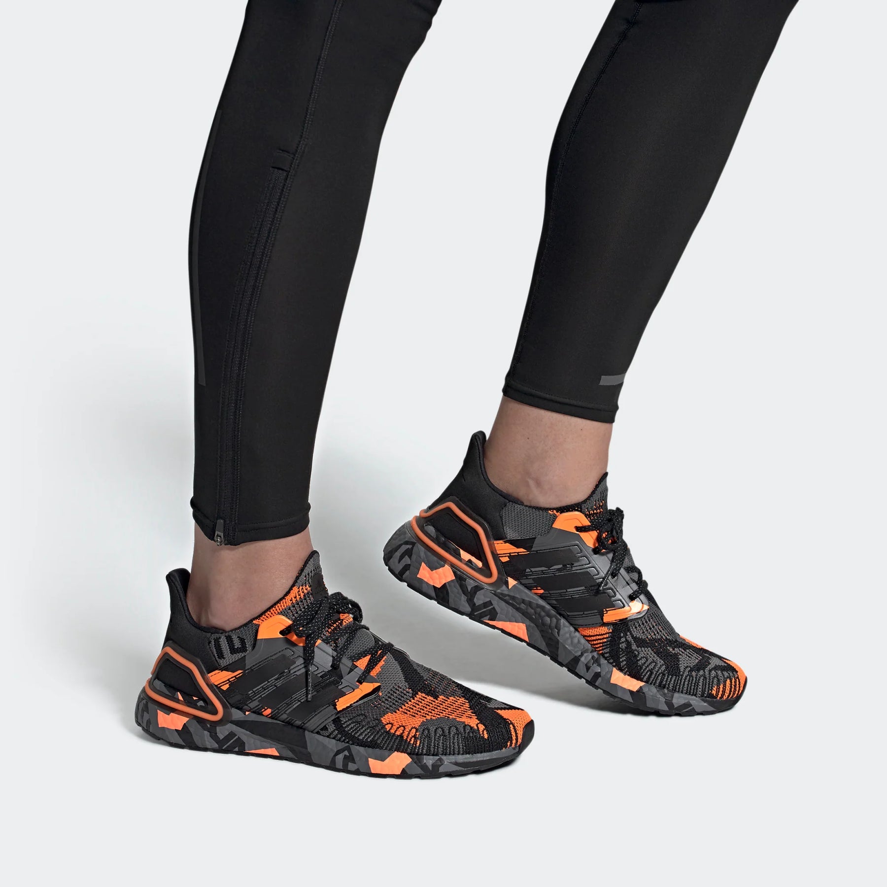 Tênis Adidas UltraBoost 20 'Sample' Camuflado - FV8330