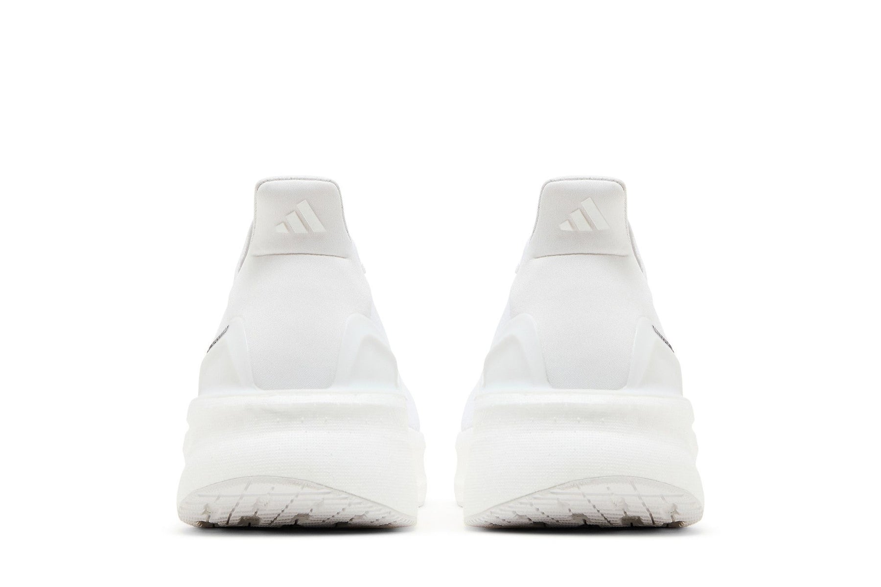 Tênis Adidas UltraBoost 5 'Triple White' - ID8813