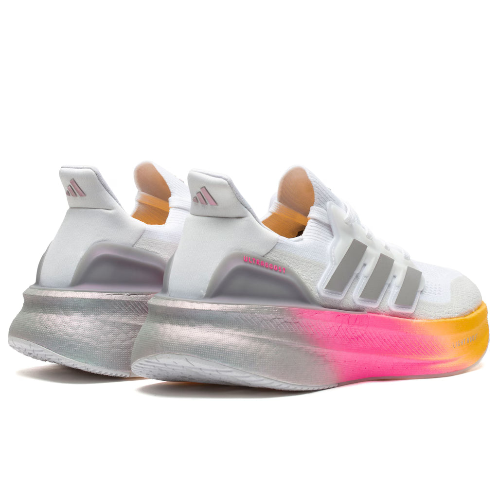 Tênis Adidas UltraBoost 5 'White Lucid Pink' - ID8810