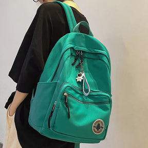 Mochila Feminina Com Chaveiro First