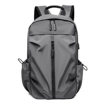 Mochila Glad Resistente a Água com USB