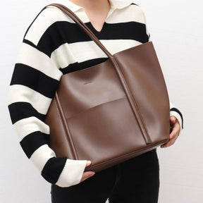 Bolsa de Ombro com Alça Longa Camille