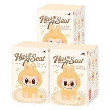 Boneco Pop Mart Labubu The Monsters "Have A Seat Vinyl" Blind Box *SORTIDO* unidade