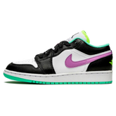 Tênis Air Jordan 1 Low Feminino "Black White Purple" Colorido - 553560-151