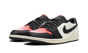 Tênis Air Jordan 1 Low "Paris Saint-Germain" - HF8828-100