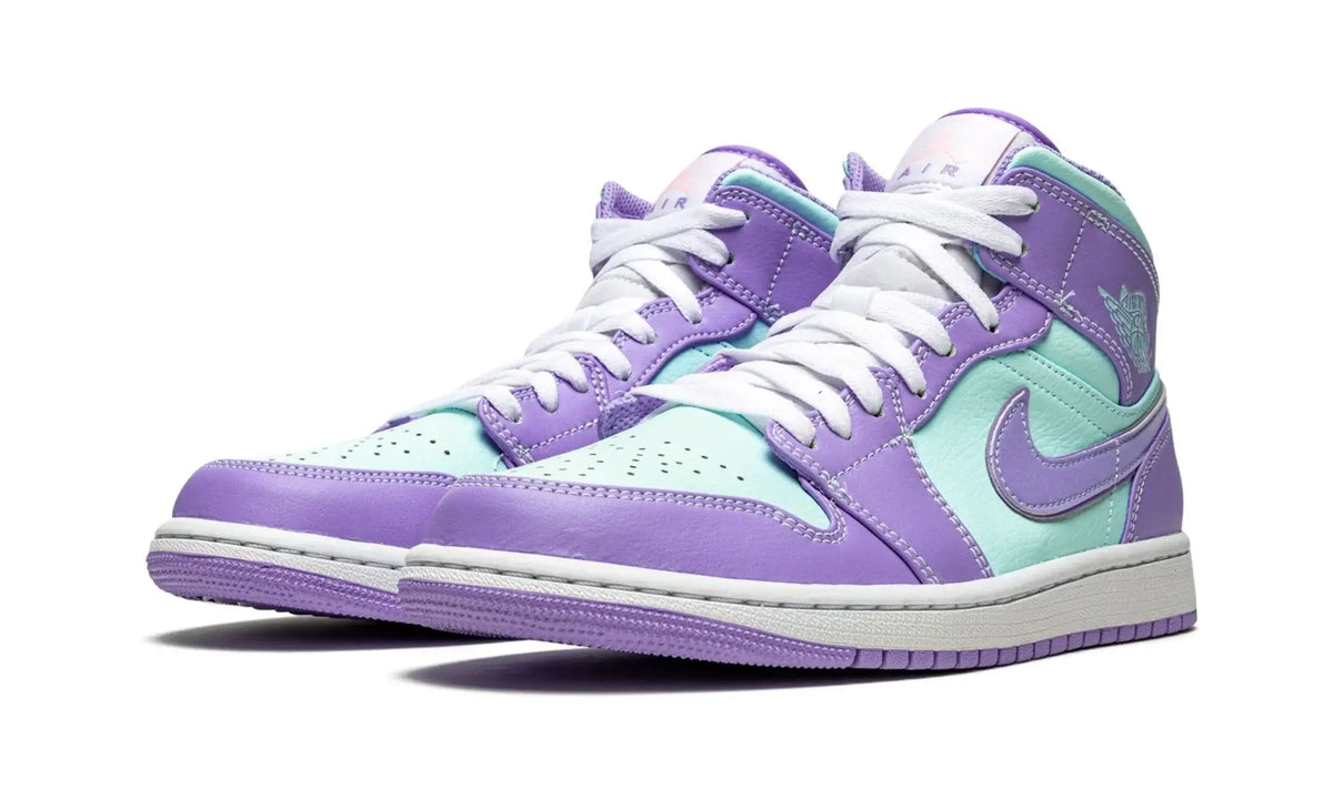 Tênis Air Jordan 1 Mid "Aqua" - 554724-500