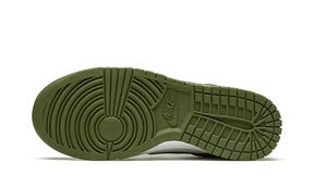 Tênis Nike Dunk Low Feminino "Medium Olive" Verde - DD1503-120