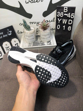Nike Air Zoom X Vaporfly 3 - Preto/Branco