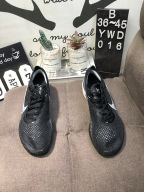 Nike Air Zoom X Vaporfly 3 - Preto/Branco