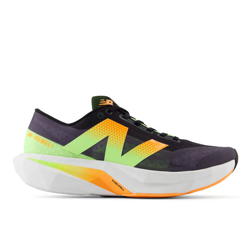 New Balance FuelCell Rebel V4 'Black & White Peach' Preto - MFCXCB4
