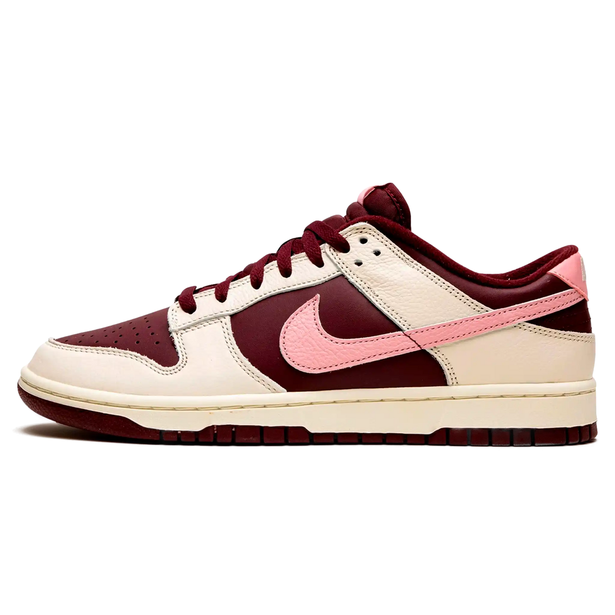 Tênis Nike Dunk Low Feminino "Valentine's Day" Bordô - DR9705-100