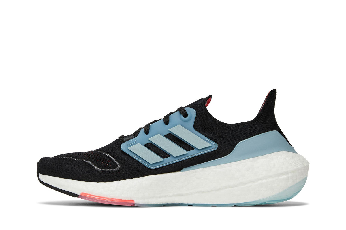 Tênis Adidas UltraBoost 22 'Black Magic Grey' - GX3060