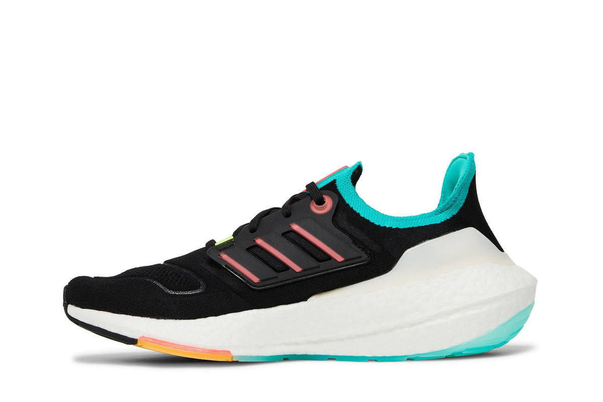 Tênis Adidas UltraBoost 22 'Black Turbo Mint' - GX5497