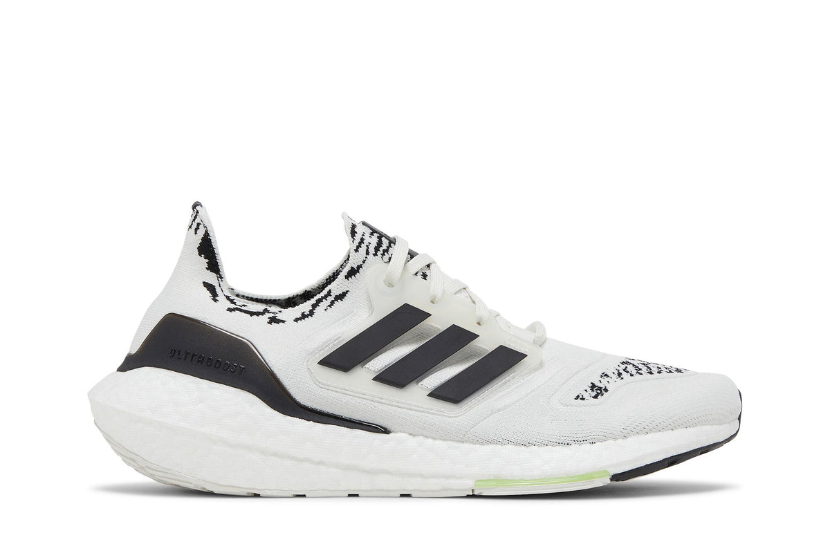 Tênis Adidas UltraBoost 22 'Non Dyed Zebra' - GX5573
