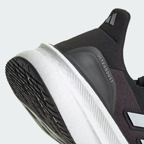 Tênis Adidas UltraBoost 5 'Black White' - JH9633
